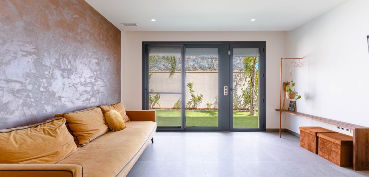 Sale - Detached Villa -
San Miguel de Salinas - San Miguel - Town