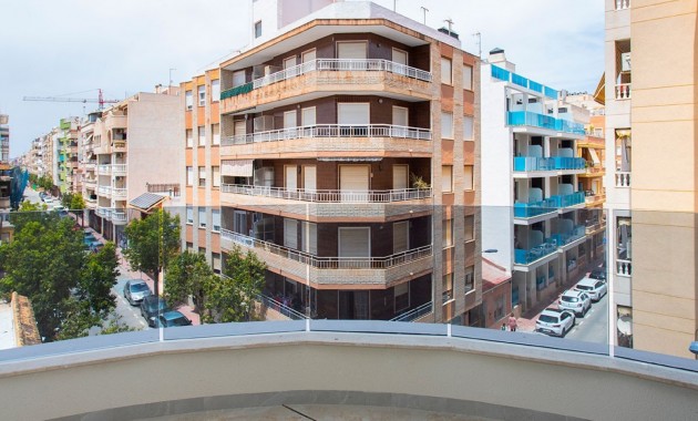 Sale - Apartment / flat -
Torrevieja - Playa Del Cura