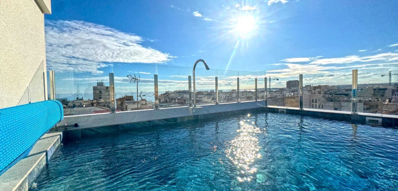 Sale - Apartment / flat -
Torrevieja - Playa Del Cura