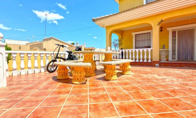 Sale - Detached Villa -
Torrevieja - Los Balcones - Los Altos del Edén
