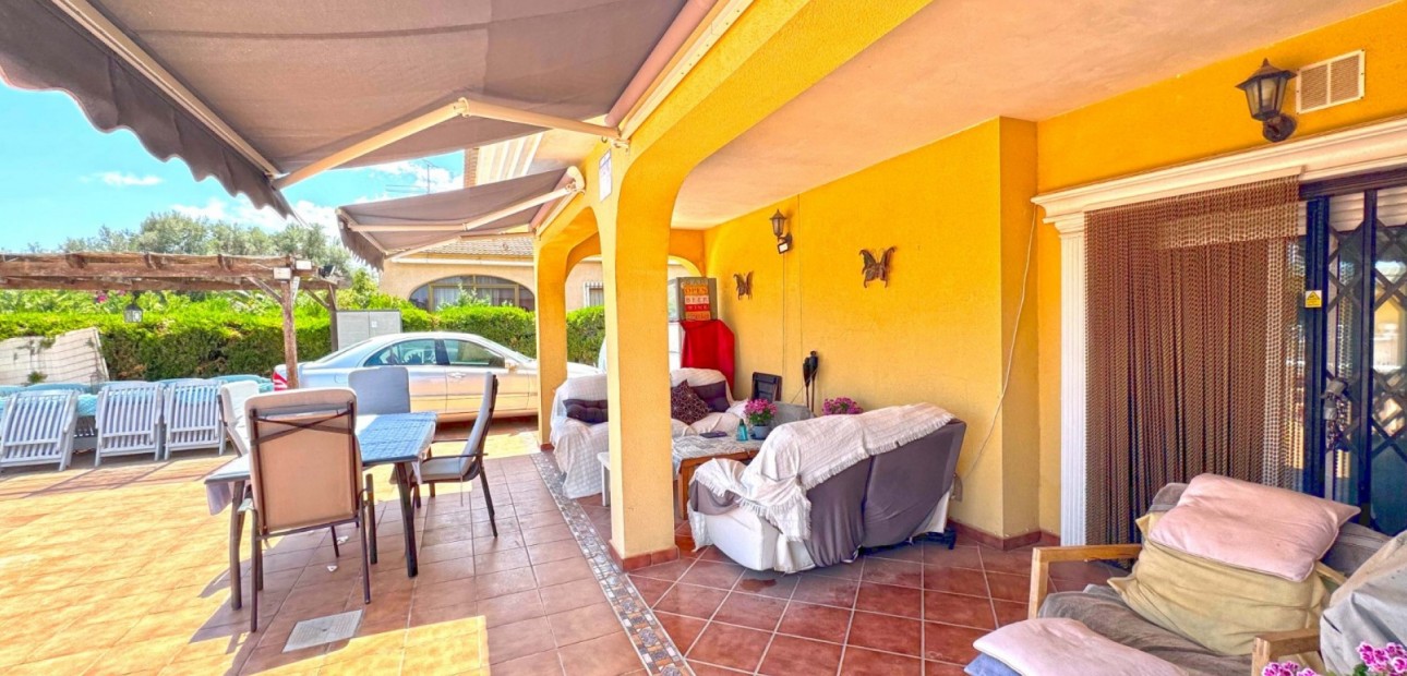 Sale - Detached Villa -
Torrevieja - Los Balcones - Los Altos del Edén