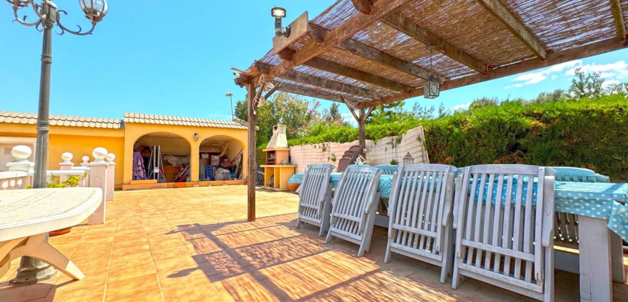 Sale - Detached Villa -
Torrevieja - Los Balcones - Los Altos del Edén