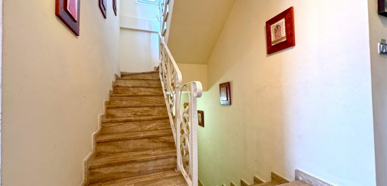 Sale - Detached Villa -
Torrevieja - Los Balcones - Los Altos del Edén