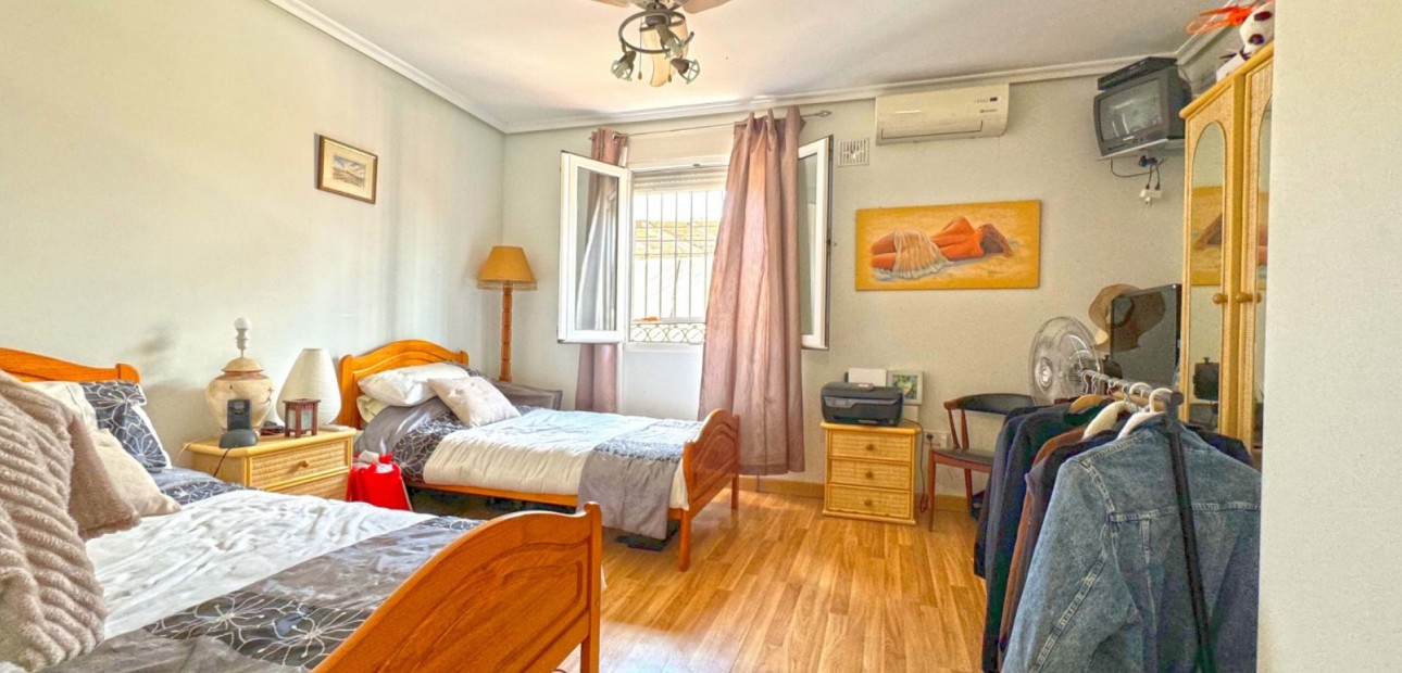 Sale - Detached Villa -
Torrevieja - Los Balcones - Los Altos del Edén