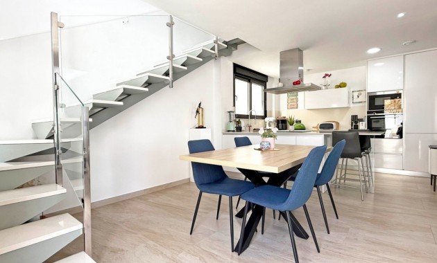 Sale - Detached Villa -
Orihuela Costa - Villamartin