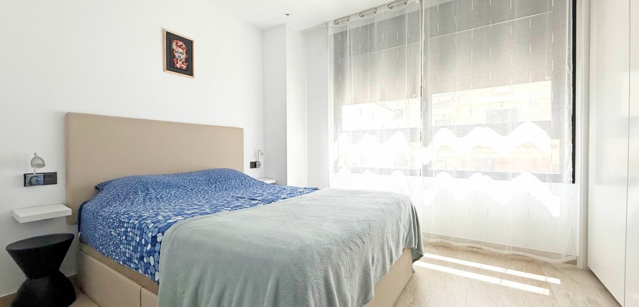 Sale - Detached Villa -
Orihuela Costa - Villamartin