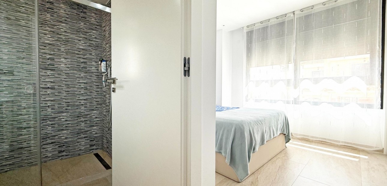 Sale - Detached Villa -
Orihuela Costa - Villamartin