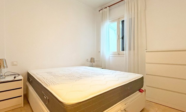 Sale - Bungalow -
Torrevieja - Torrelamata - La Mata