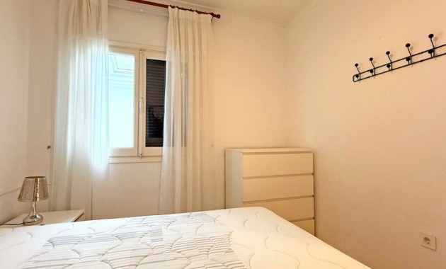 Sale - Bungalow -
Torrevieja - Torrelamata - La Mata