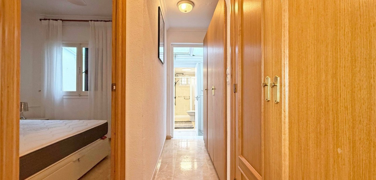 Sale - Bungalow -
Torrevieja - Torrelamata - La Mata