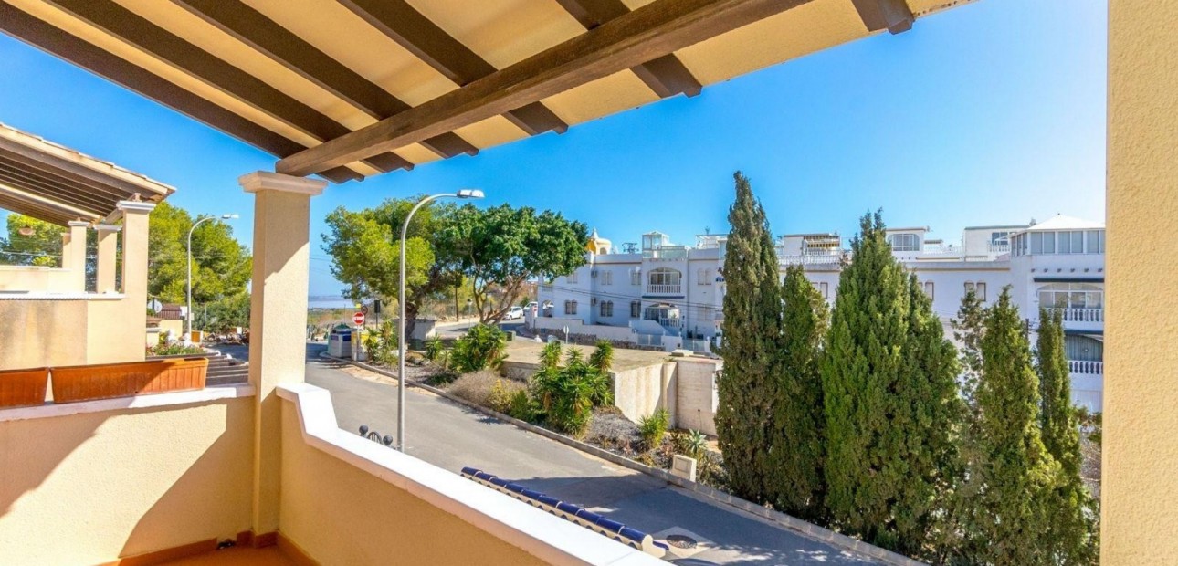 Sale - Detached Villa -
Orihuela Costa - Villamartin