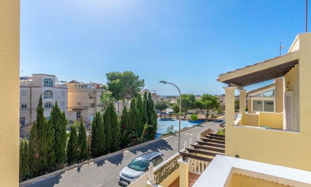 Sale - Detached Villa -
Orihuela Costa - Villamartin