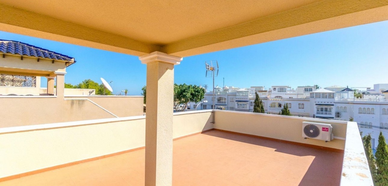 Sale - Detached Villa -
Orihuela Costa - Villamartin