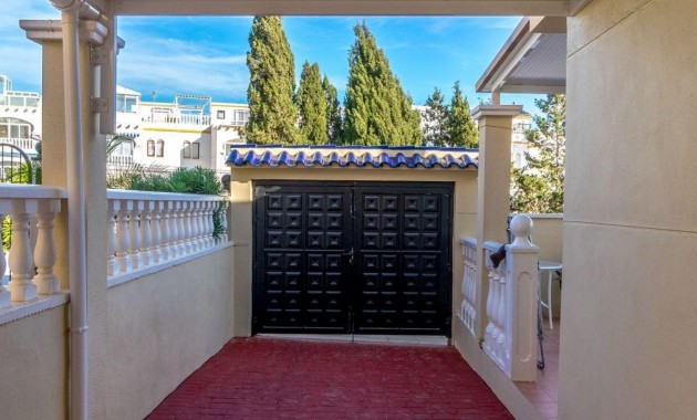 Sale - Detached Villa -
Orihuela Costa - Villamartin
