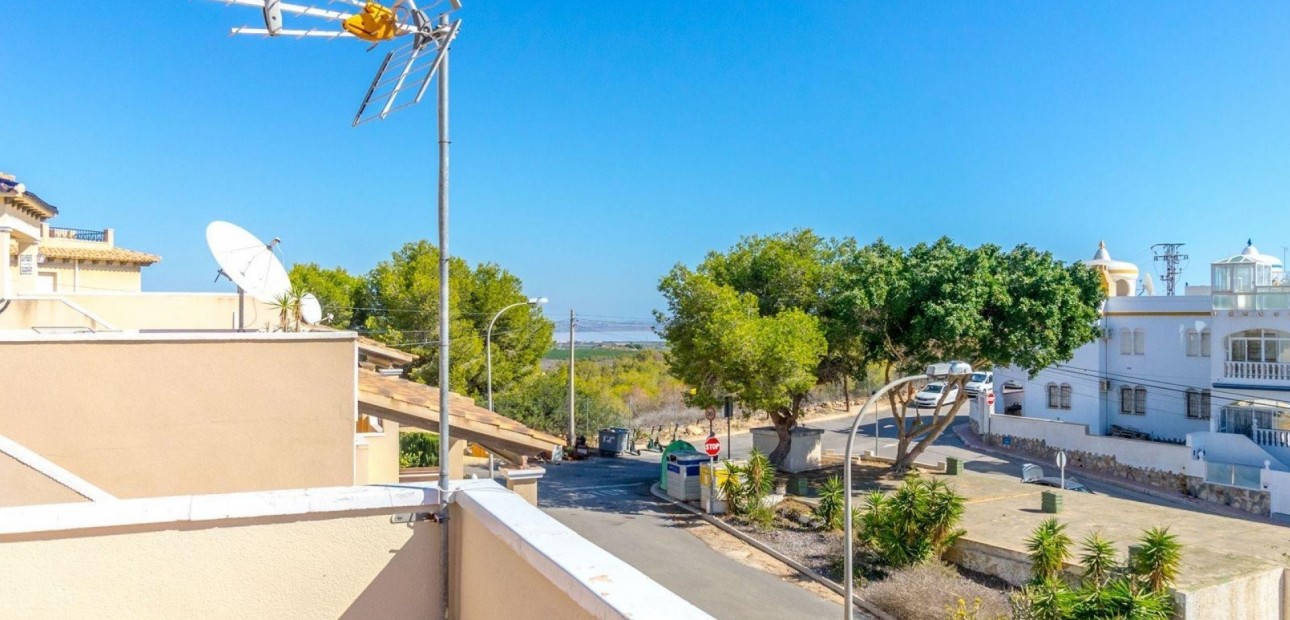 Sale - Detached Villa -
Orihuela Costa - Villamartin