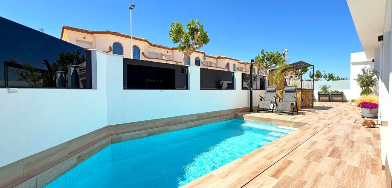 Sale - Detached Villa -
San Pedro del Pinatar - San Pedro del Pinatar - Town
