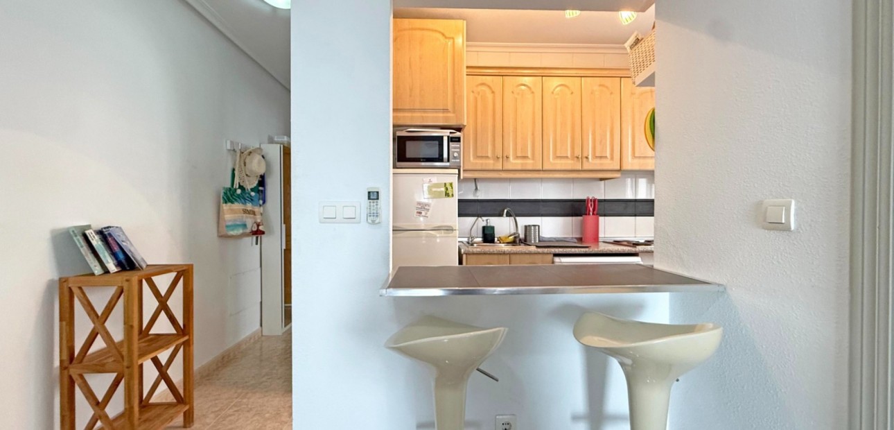 Venta - Apartamento / piso -
Torrevieja