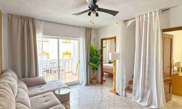 Sale - Duplex -
Torrevieja - Torrelamata - La Mata