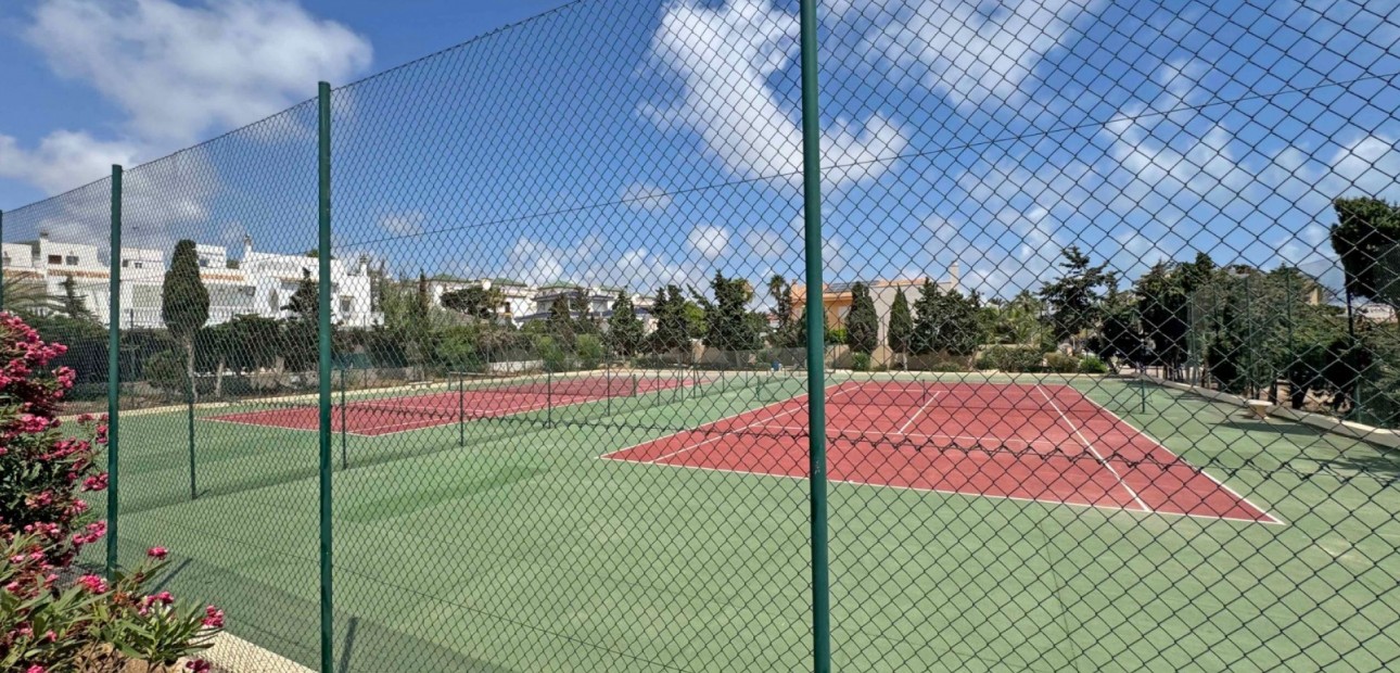 Sale - Duplex -
Torrevieja - Torrelamata - La Mata