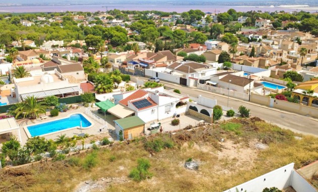 Sale - Plot / Land -
Torrevieja - Los Balcones - Los Altos del Edén