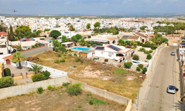 Sale - Plot / Land -
Torrevieja - Los Balcones - Los Altos del Edén