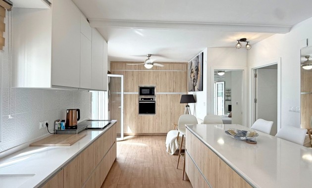 Sale - Detached Villa -
Orihuela Costa - Villamartin