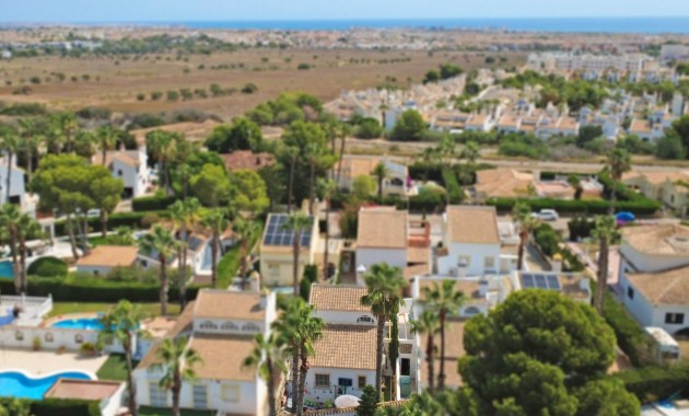 Sale - Detached Villa -
Orihuela Costa - Villamartin