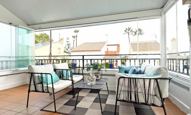 Sale - Detached Villa -
Orihuela Costa - Villamartin