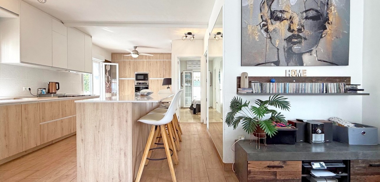 Sale - Detached Villa -
Orihuela Costa - Villamartin