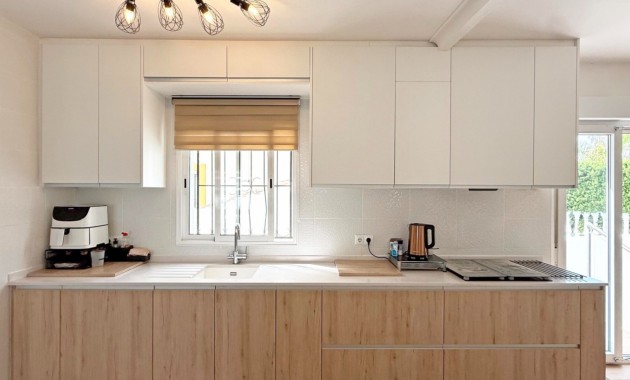 Sale - Detached Villa -
Orihuela Costa - Villamartin