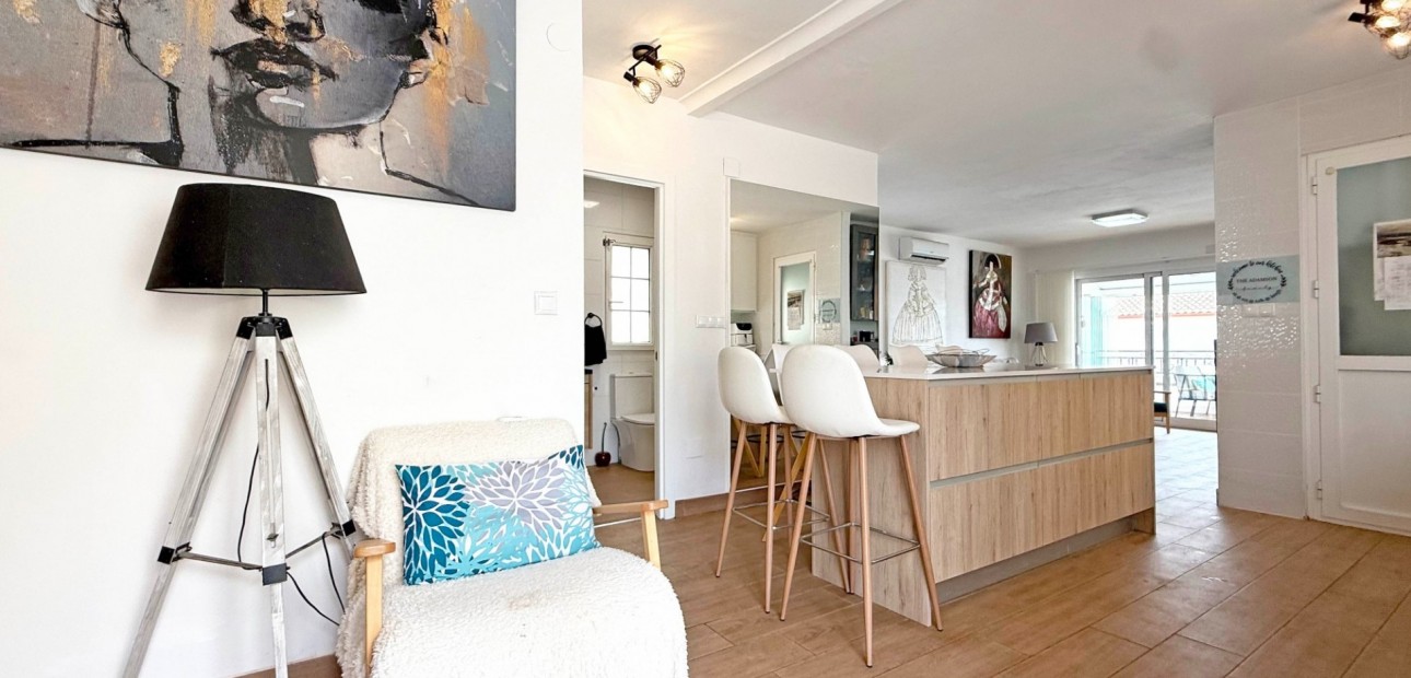 Sale - Detached Villa -
Orihuela Costa - Villamartin