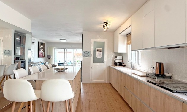 Sale - Detached Villa -
Orihuela Costa - Villamartin