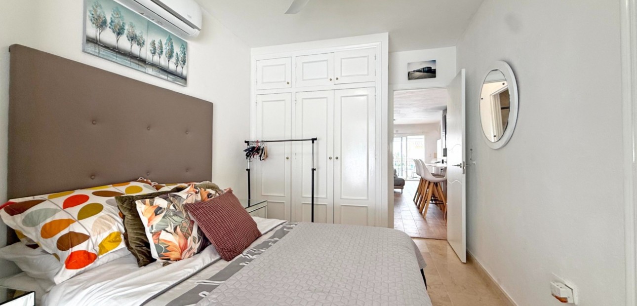 Sale - Detached Villa -
Orihuela Costa - Villamartin