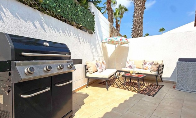 Sale - Detached Villa -
Orihuela Costa - Villamartin