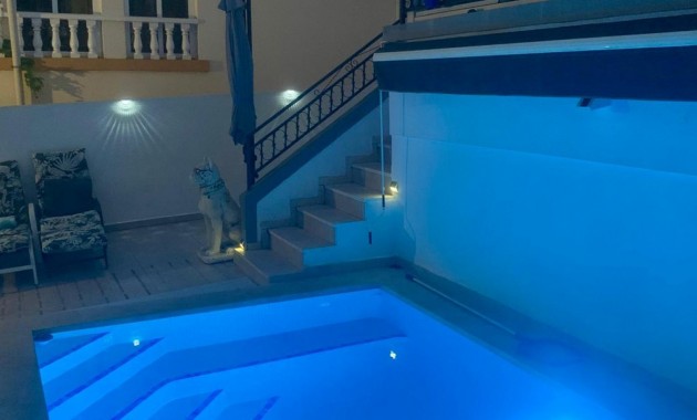 Sale - Detached Villa -
Orihuela Costa - Villamartin