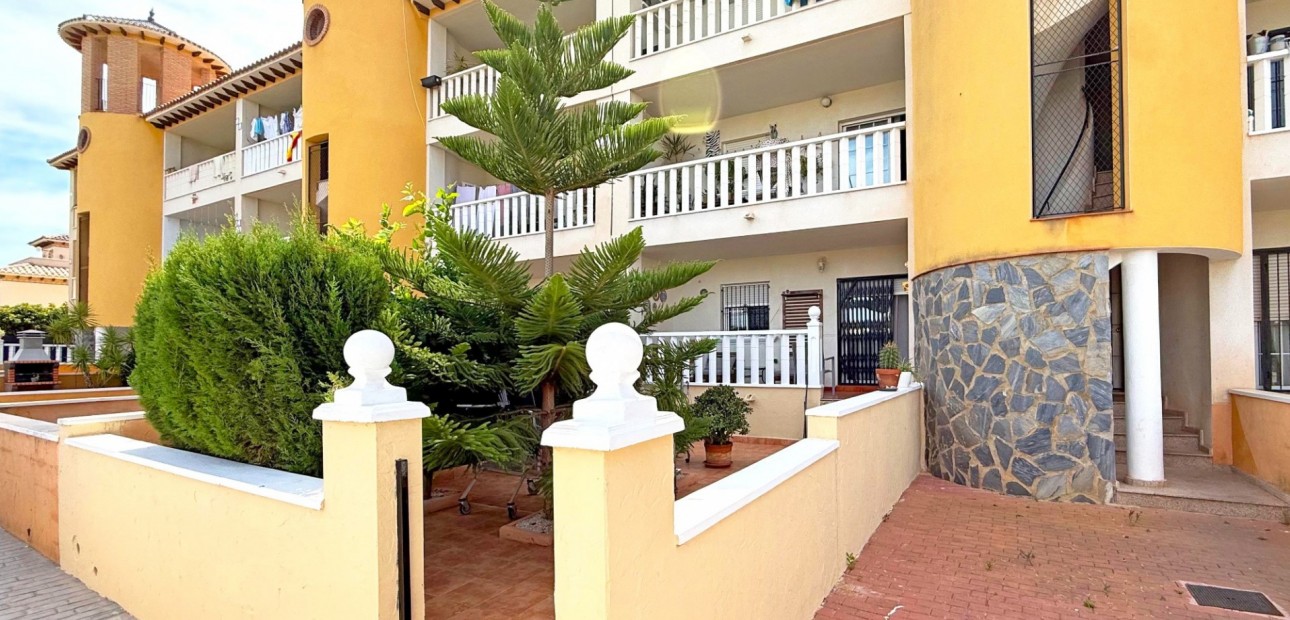 Sale - Apartment / flat -
Orihuela Costa - Lomas de Cabo Roig