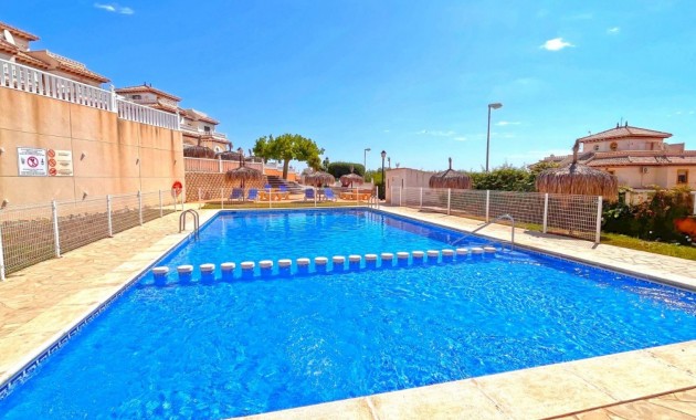 Sale - Apartment / flat -
Orihuela Costa - Lomas de Cabo Roig