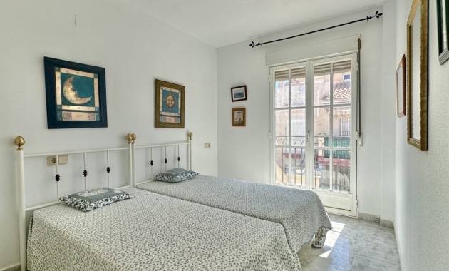 Sale - Apartment / flat -
Orihuela Costa - Playa Flamenca