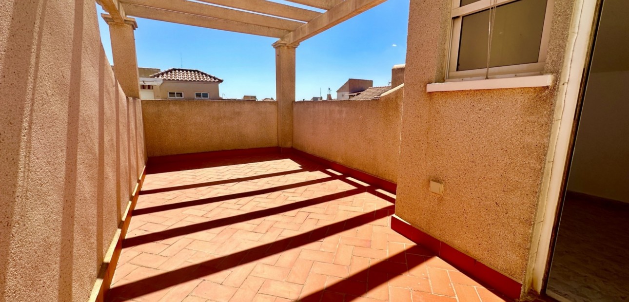 Sale - Apartment / flat -
Orihuela Costa - Playa Flamenca