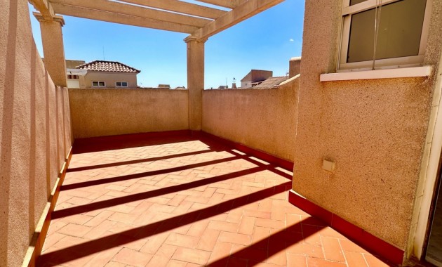 Sale - Apartment / flat -
Orihuela Costa - Playa Flamenca