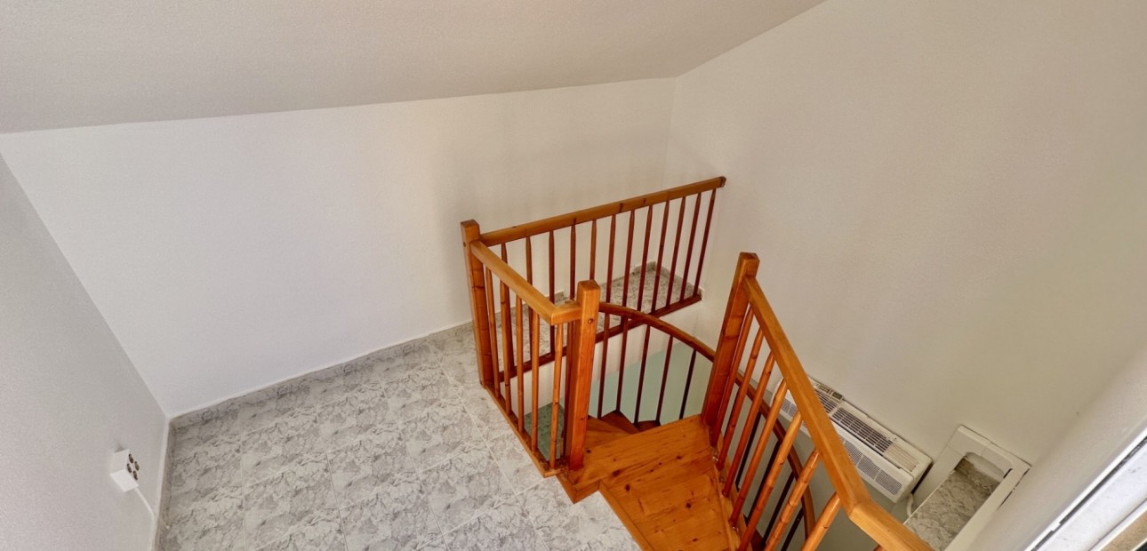 Sale - Apartment / flat -
Orihuela Costa - Playa Flamenca