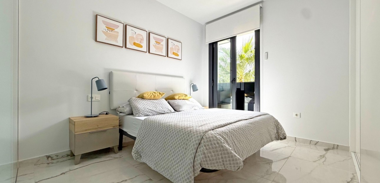 Sale - Apartment / flat -
Orihuela Costa - Los Altos