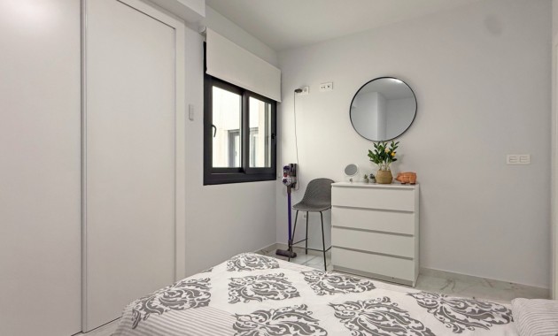 Sale - Apartment / flat -
Orihuela Costa - Los Altos