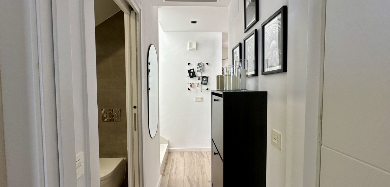 Sale - Detached Villa -
Orihuela Costa - Lomas de Cabo Roig