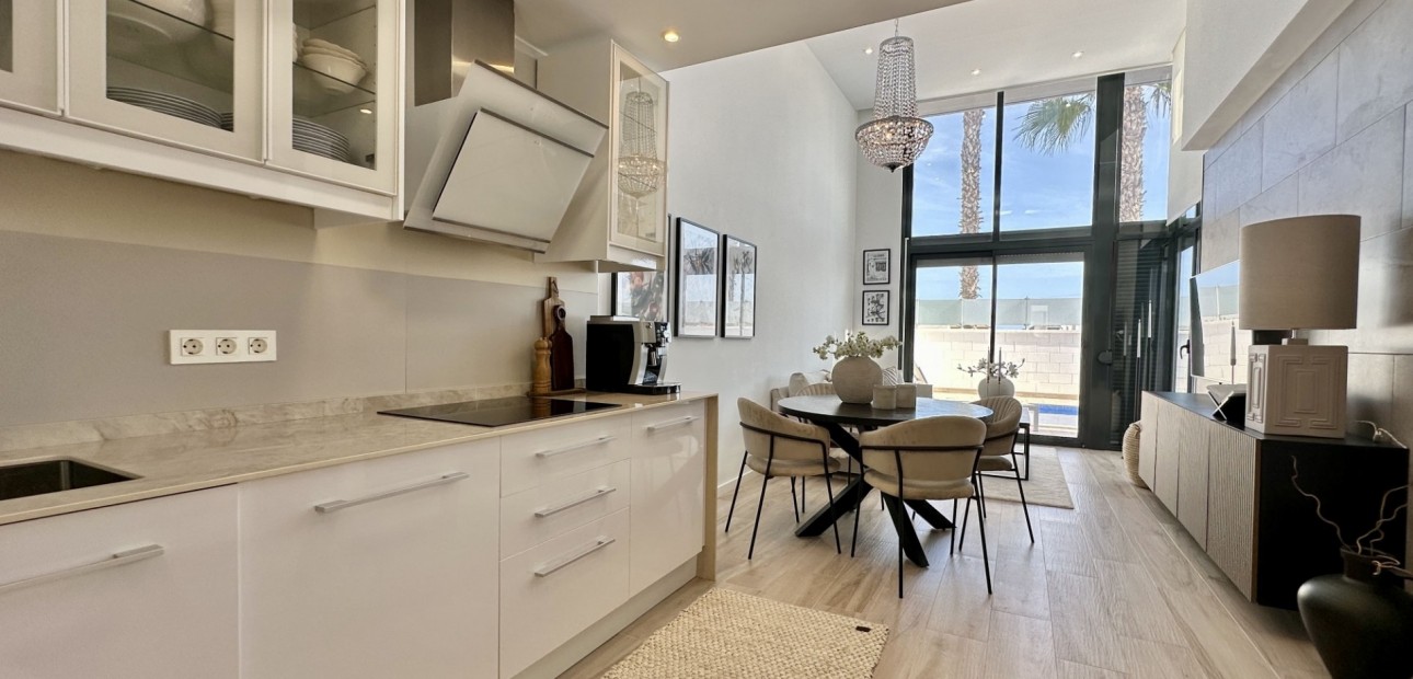 Sale - Detached Villa -
Orihuela Costa - Lomas de Cabo Roig