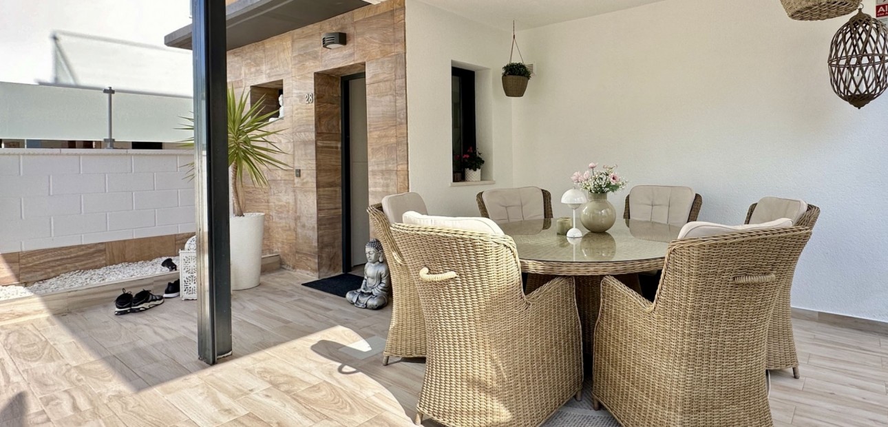 Sale - Detached Villa -
Orihuela Costa - Lomas de Cabo Roig