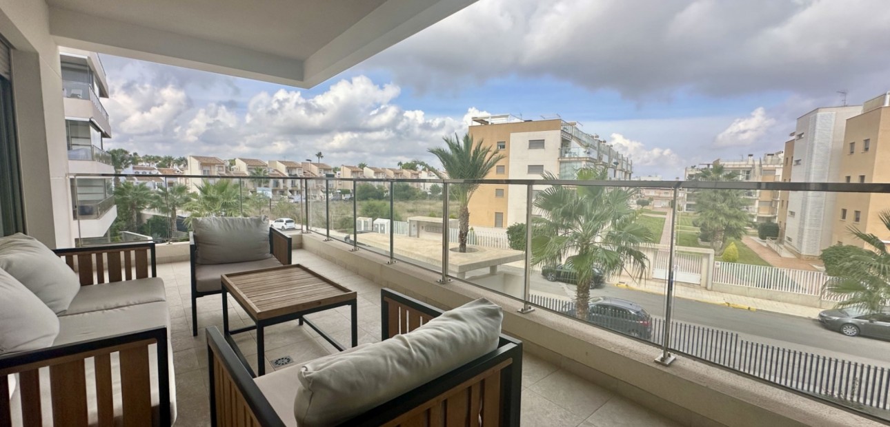 Sale - Apartment / flat -
Orihuela Costa - Villamartin