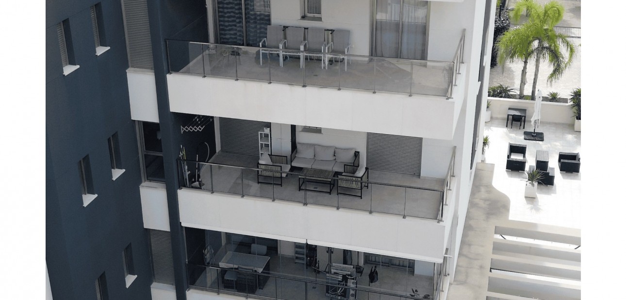 Sale - Apartment / flat -
Orihuela Costa - Villamartin