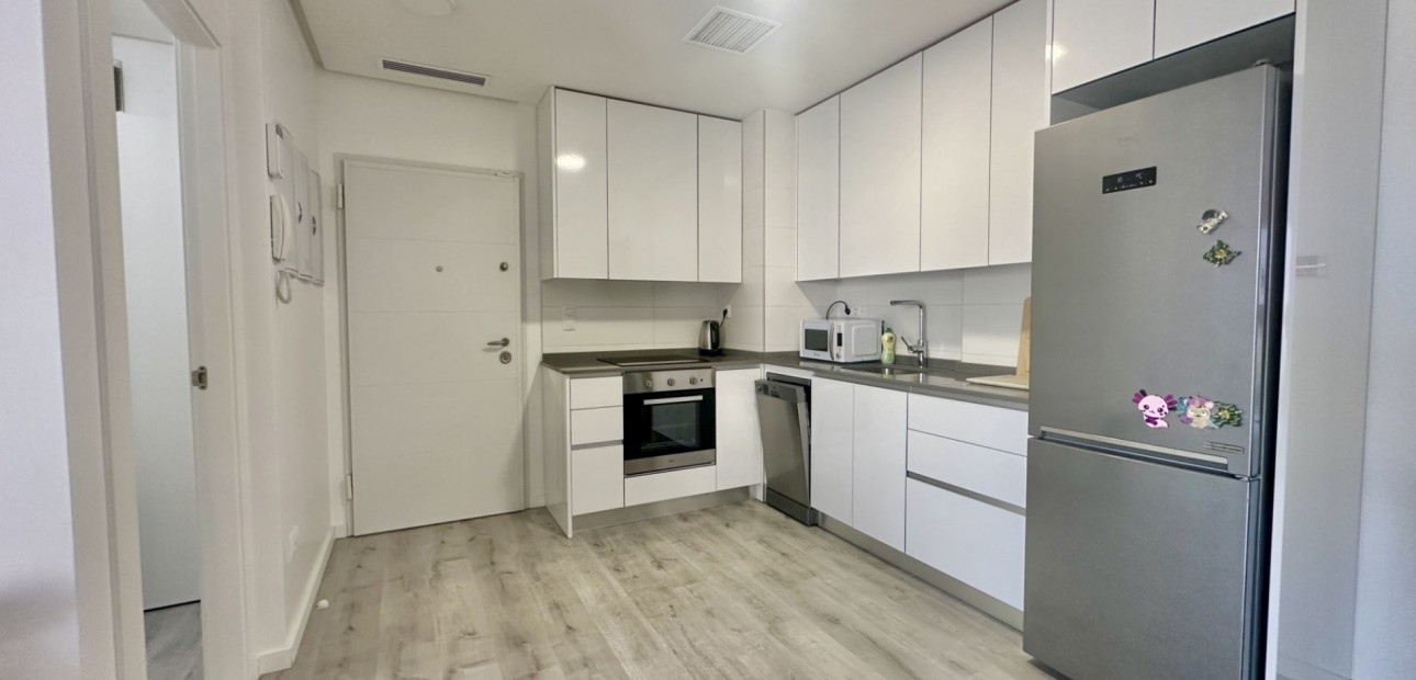 Sale - Apartment / flat -
Orihuela Costa - Villamartin