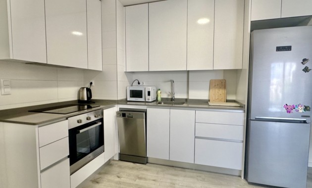 Sale - Apartment / flat -
Orihuela Costa - Villamartin